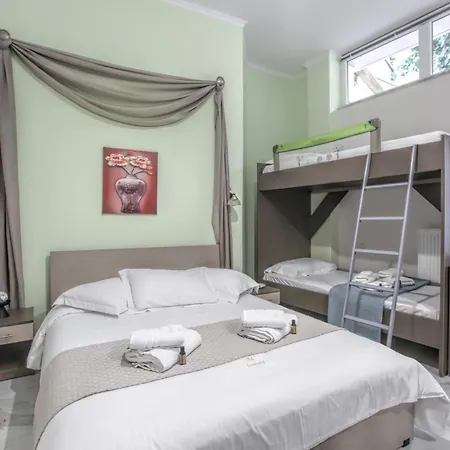 Del Sol #1 Meteora Luxurious Family