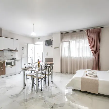 Del Sol #1 Meteora Luxurious Family *